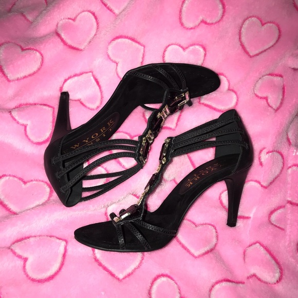 new york transit heels